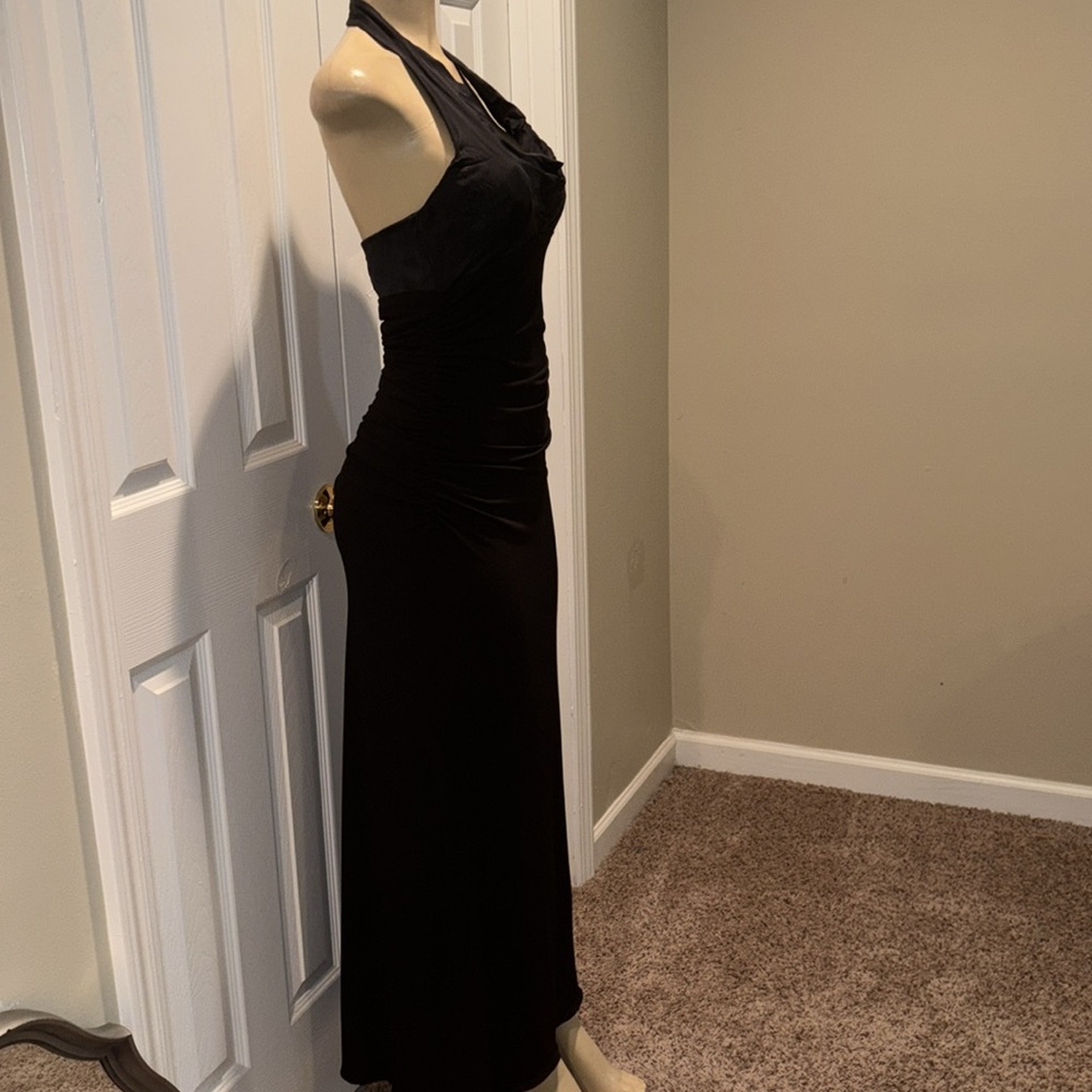 Laundry by Shelli Segal Black Silk Ruched Bodice Halterneck Dress size 8P - Picture 4 of 9